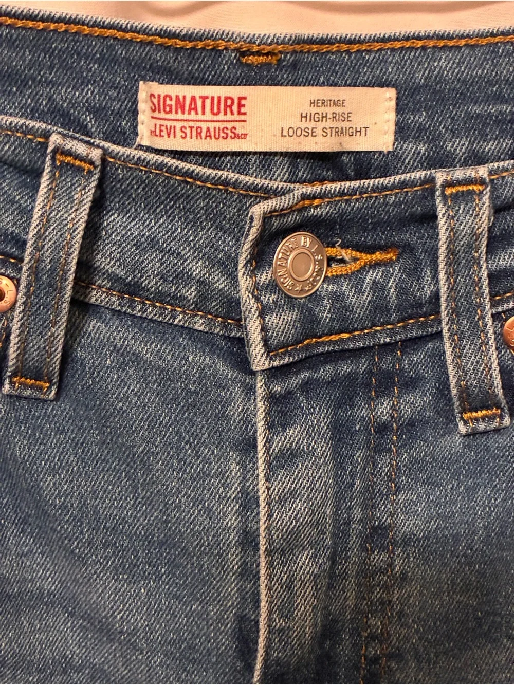 Levi's High-Rise Light Blue Cargo Jeans size 6/28 - Picture 5 of 6